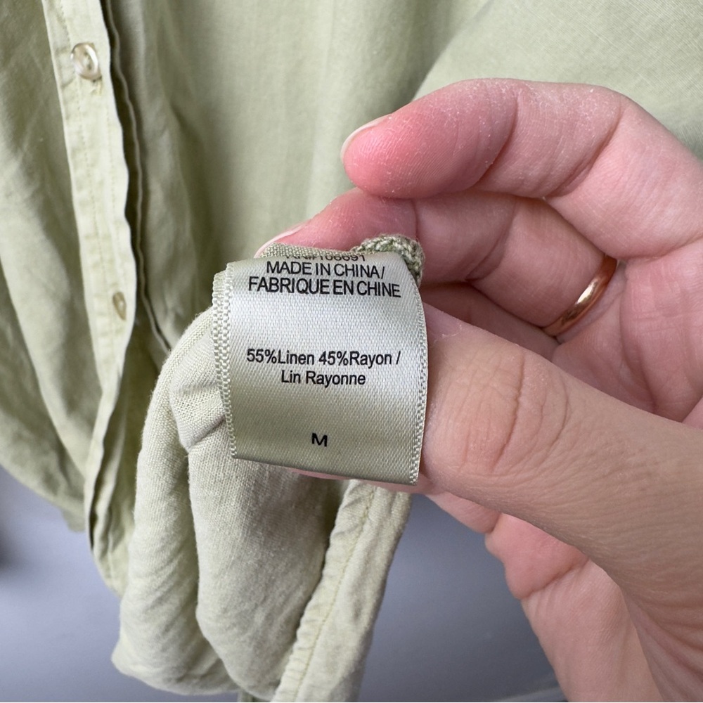 Young Fabulous & Broke Sage Green Linen Button Down Twist Front Top M - Picture 5 of 7